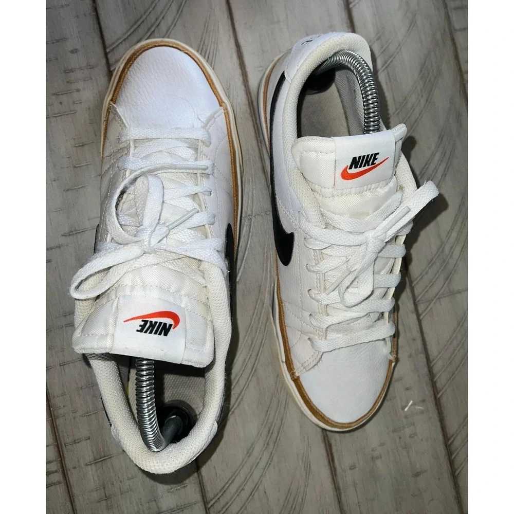 Nike Court Legacy 